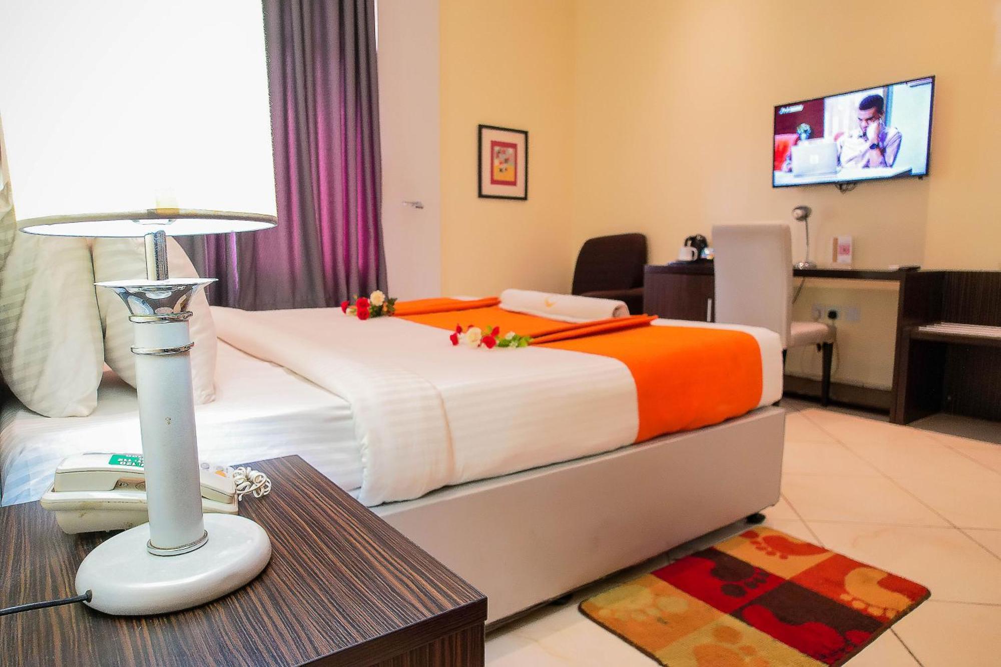 /web/uploads/116/Morning Side Suites and Spa/room-photos/Super Classic Room/mss1.jpg